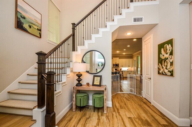 Building Photo - 3407 Mapleshire Dr