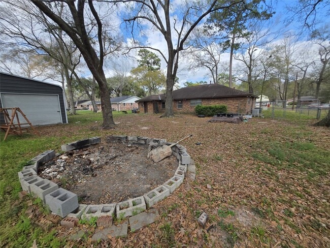 Building Photo - 24312 Carlton Rd