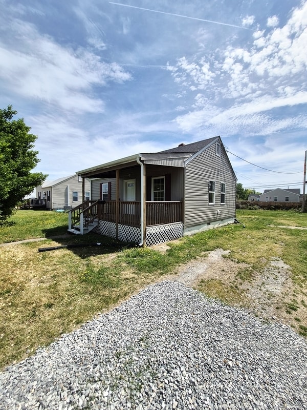 Building Photo - 2917 Creighton Rd