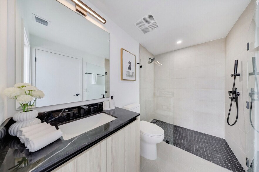 Building Photo - 20 NW 2nd St