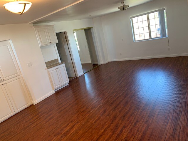 Building Photo - 3401 Manning Ave