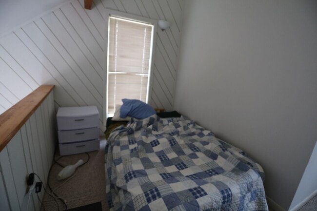 Building Photo - Seasonal 6 Month Lease Available | $1,700.00/ month home in Campton, NH!