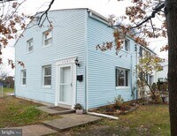 Building Photo - 5627 8th St S