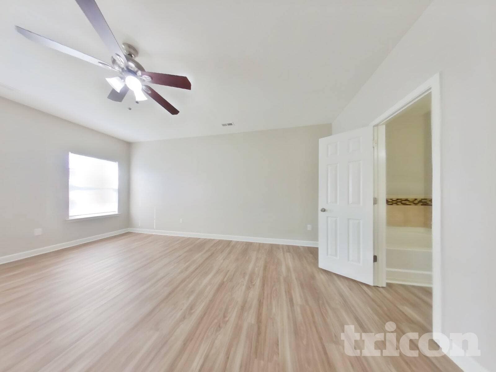 Building Photo - 8326 Knapp Ct