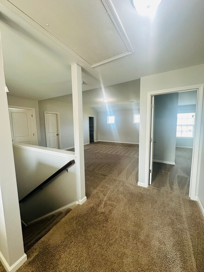 Building Photo - 107 Catskill Ln