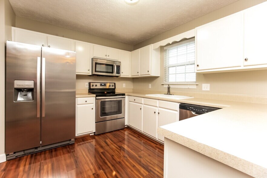 Building Photo - 1773 N Cove