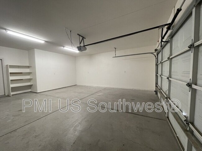 Building Photo - 2067 Jamie Rd