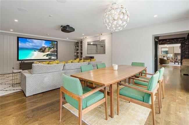 Building Photo - 3612 Castlegate Dr NW