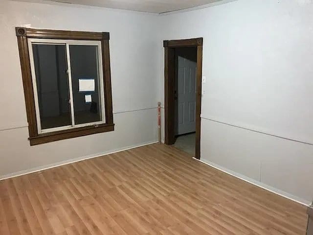 Building Photo - 312 8th Ave N