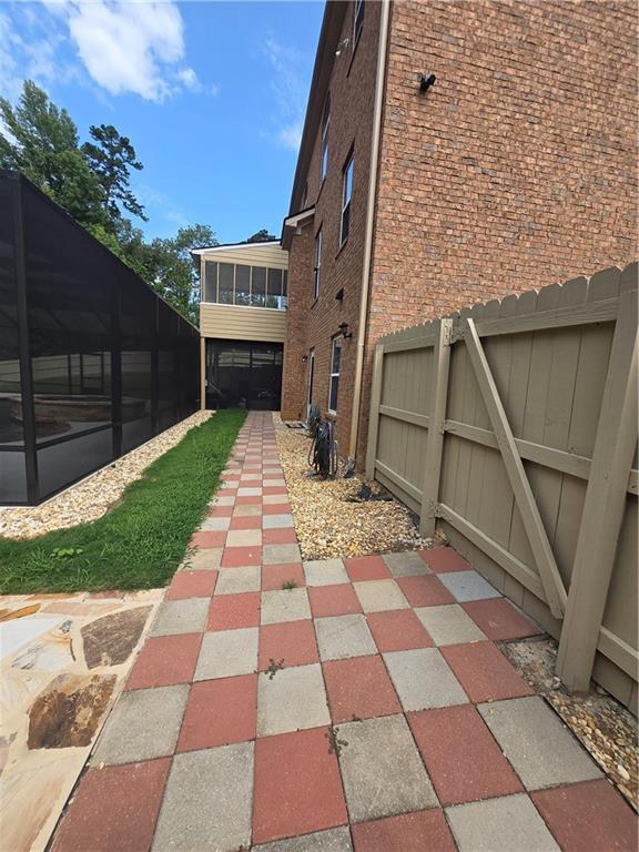 Building Photo - 30 Grassy Springs Ct