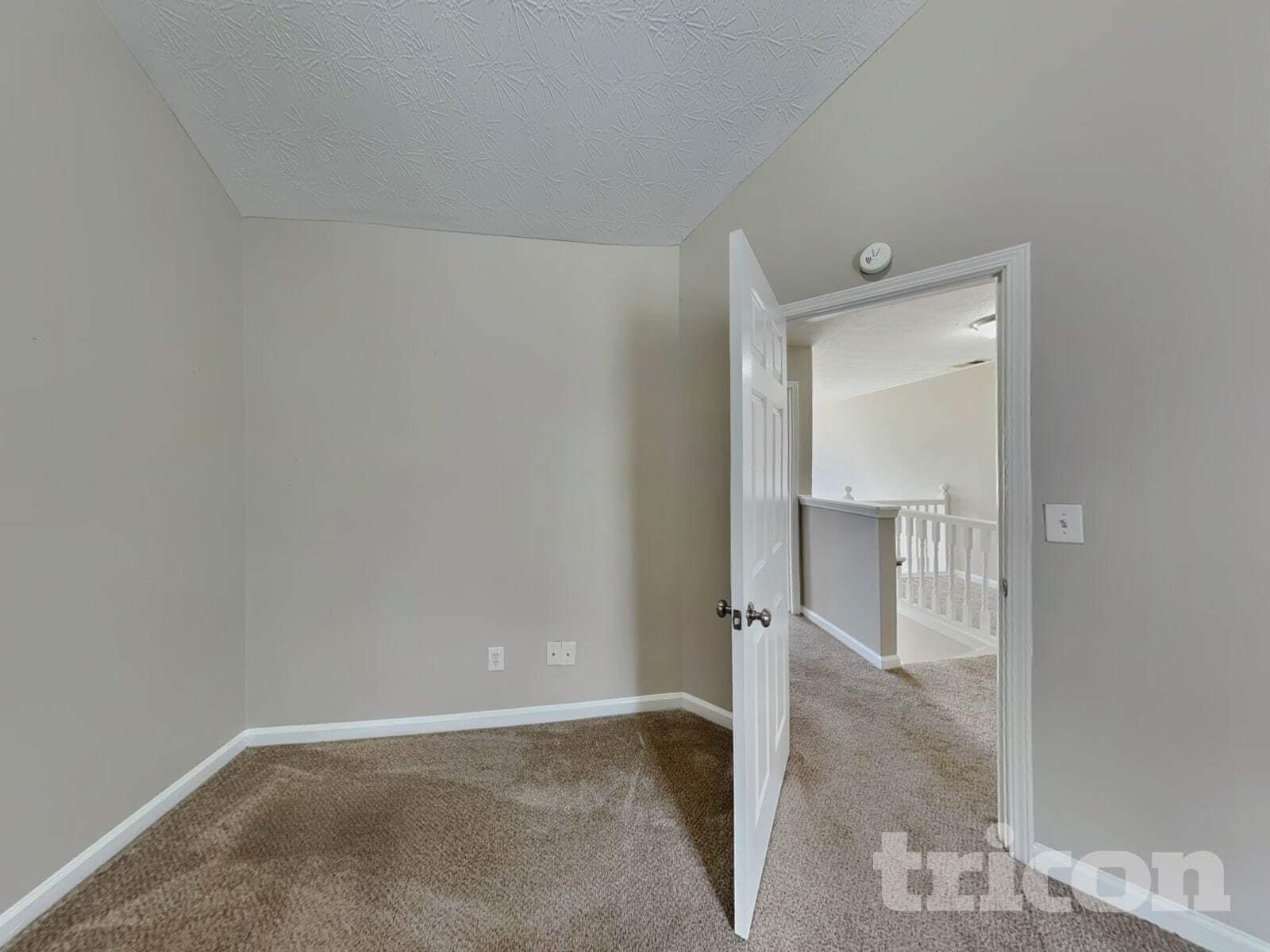 Building Photo - 636 Christina Pl