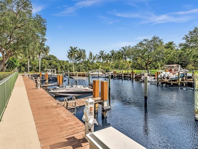 Building Photo - 2901 Hidden Harbour St