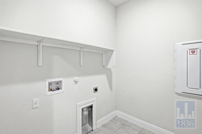 Building Photo - 156 Grace Lilly Dr
