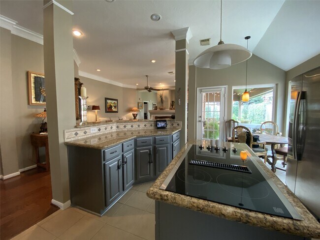 Building Photo - 6906 Afton Woods Dr