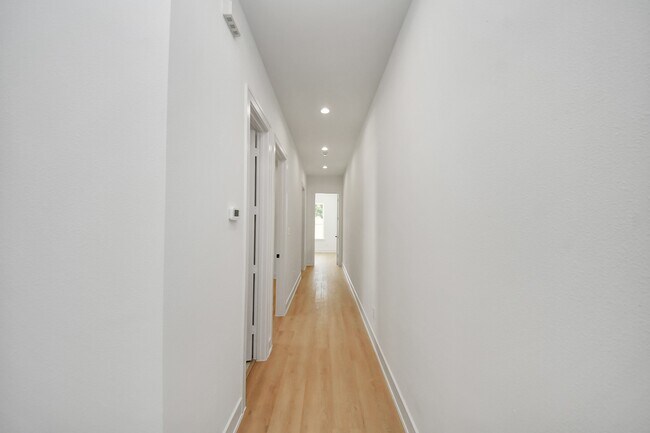 Building Photo - 4607 Gunter St