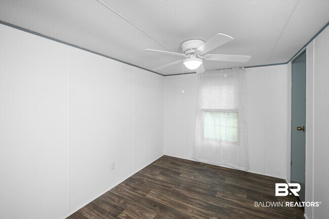 Building Photo - 12411 Co Rd 91