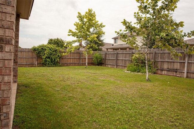 Building Photo - 5334 Cicero Dr