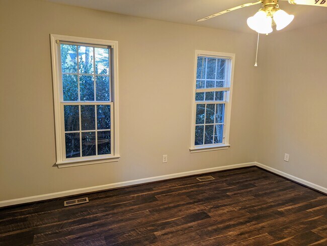 Building Photo - 202 Gumdrop Path