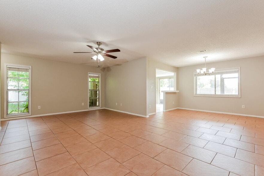 Building Photo - 1177 La Mesa Ave