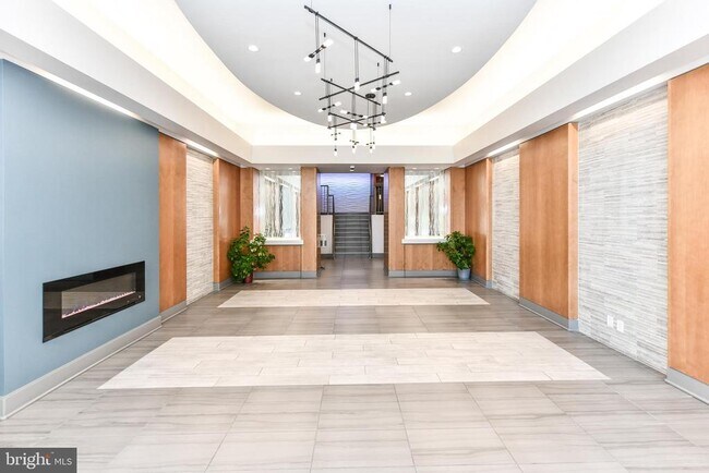Building Photo - 355 I St SW