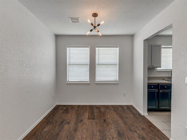 Building Photo - 1608 NW 7th St