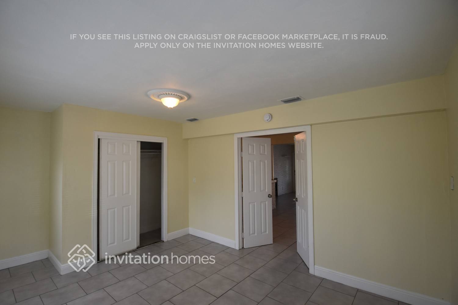 Building Photo - 533 W Dayton Cir