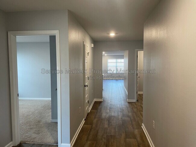 Building Photo - 5574 Galahad Trl