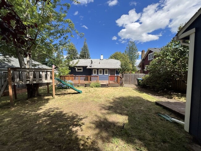 Building Photo - Charming Classic Two-Bedroom Portland Home with Bright Living Spaces, Updated Kitchen & Bonus Bas...