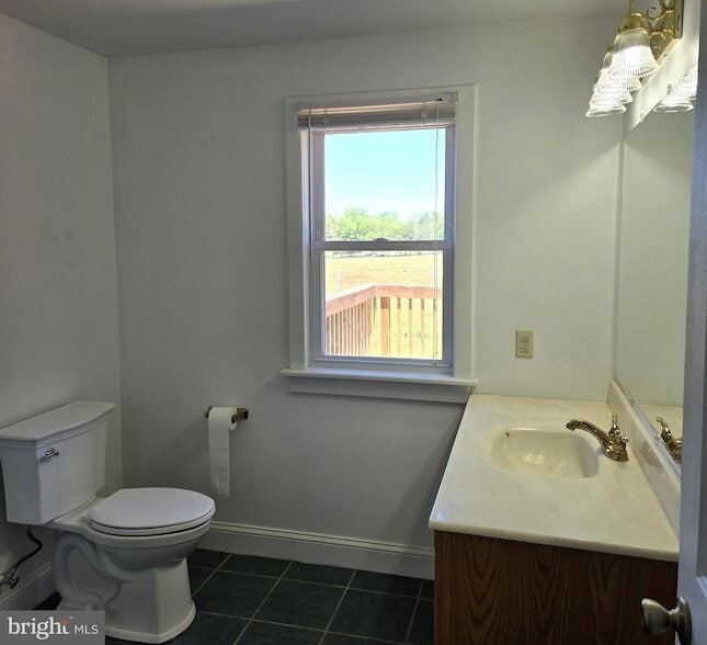 Building Photo - 8293 Leetown Rd