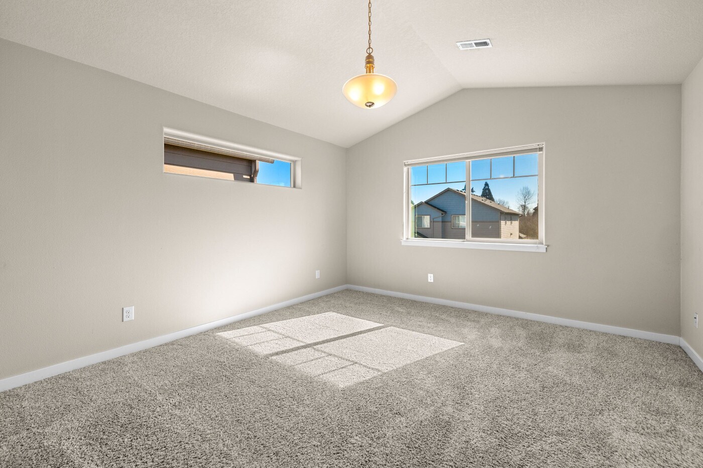 Master bedroom - 108 NE 14th St