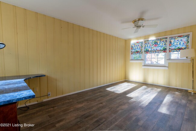 Building Photo - 4011 Hycliffe Ave