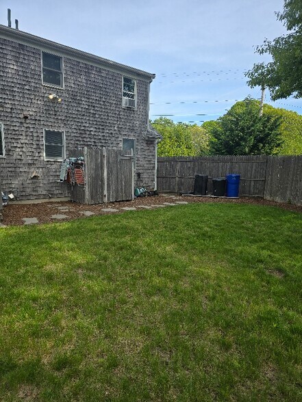Building Photo - 2 Grouse Ln