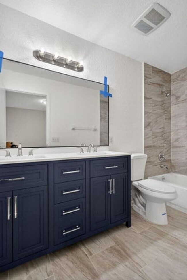 Building Photo - 2208 Evans St