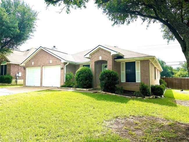 Building Photo - 14901 Babbling Brook Dr