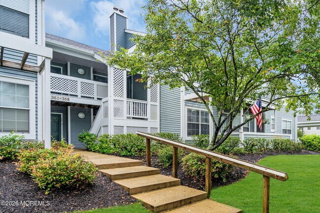 Building Photo - 366 Sequoia Ct