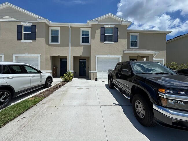 Building Photo - 641 Preston Cv Dr