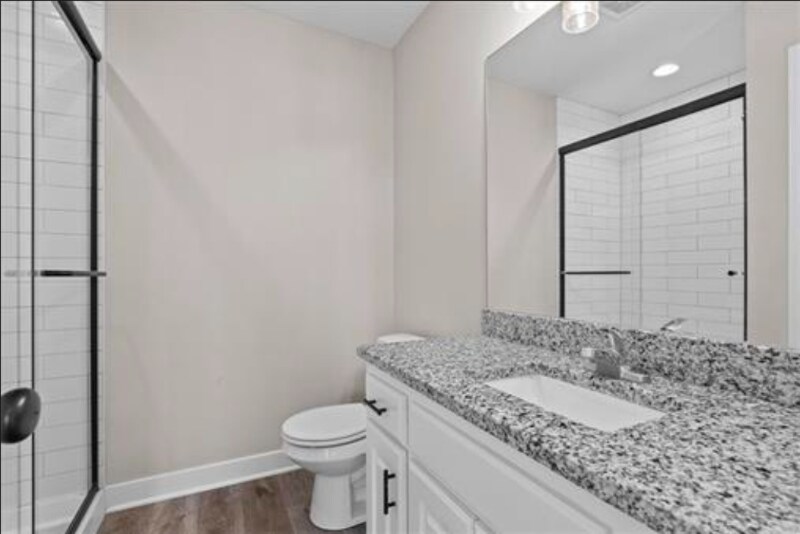 Building Photo - 156 SW 8th St