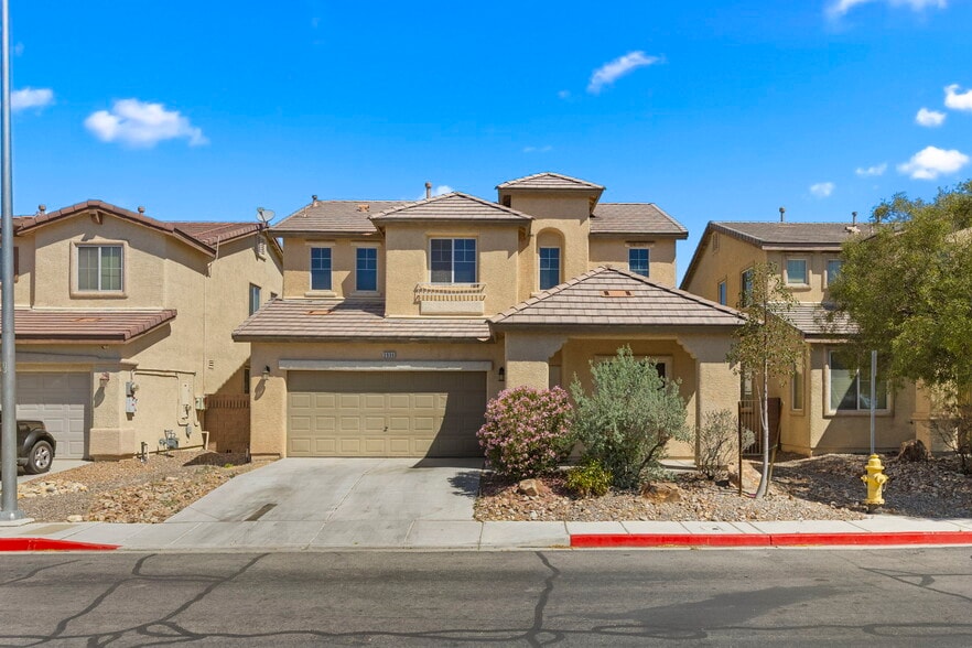 Building Photo - 3936 Red Trumpet Ct