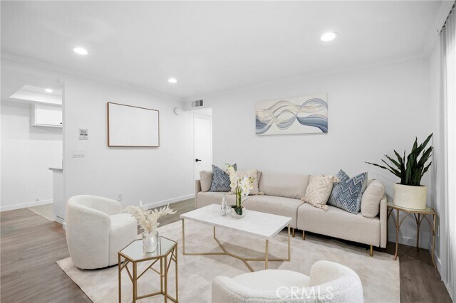 Building Photo - 408 Burchett St