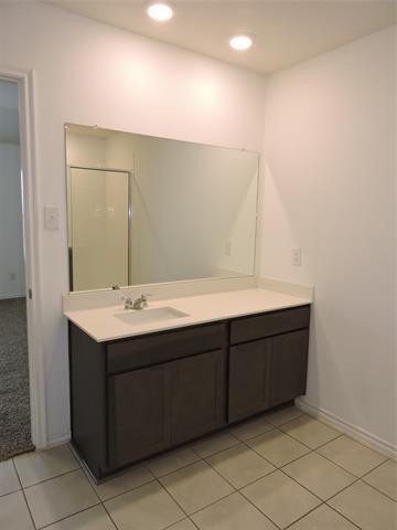 Building Photo - 1307 Community Way