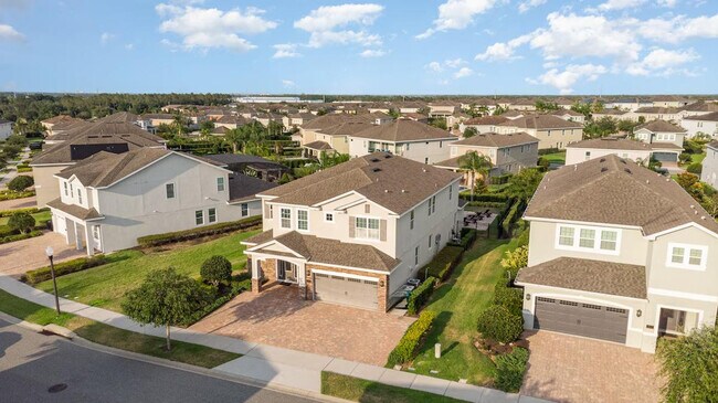 Building Photo - 421 Burma St