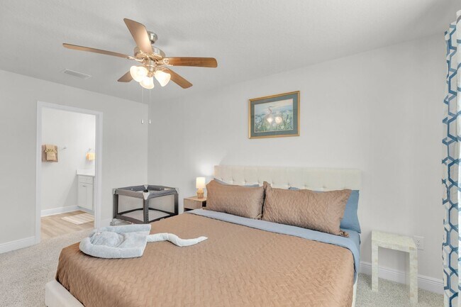 Building Photo - 5724 Sandy Walk St