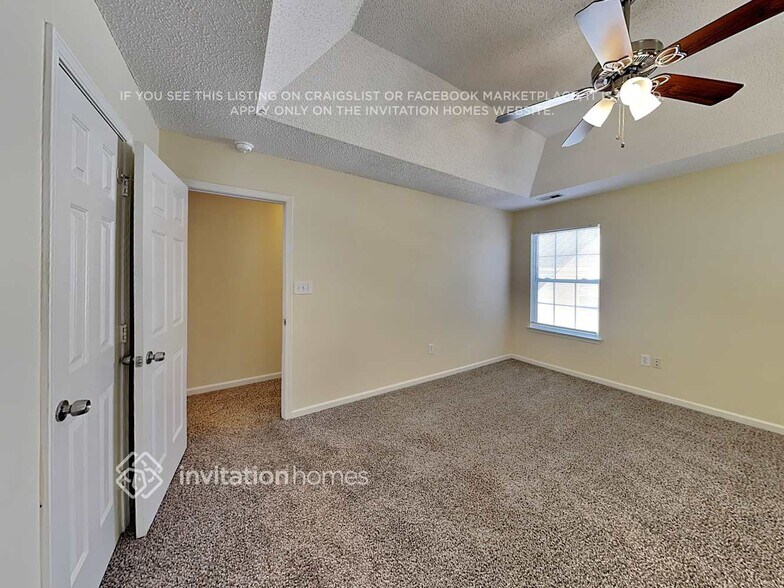 Building Photo - 216 Bradford Glyn Dr