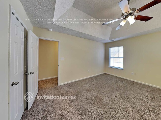 Building Photo - 216 Bradford Glyn Dr