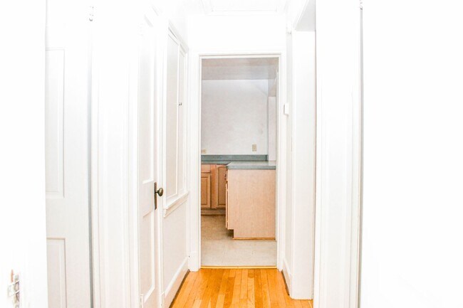 Building Photo - 2515 Plateau Rd