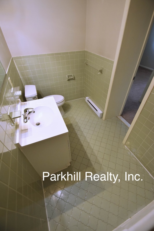 Building Photo - 410 W Pennsylvania Ave