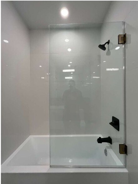 Building Photo - 51 Grace St