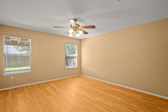 Building Photo - 1525 Poppy Seed Ln