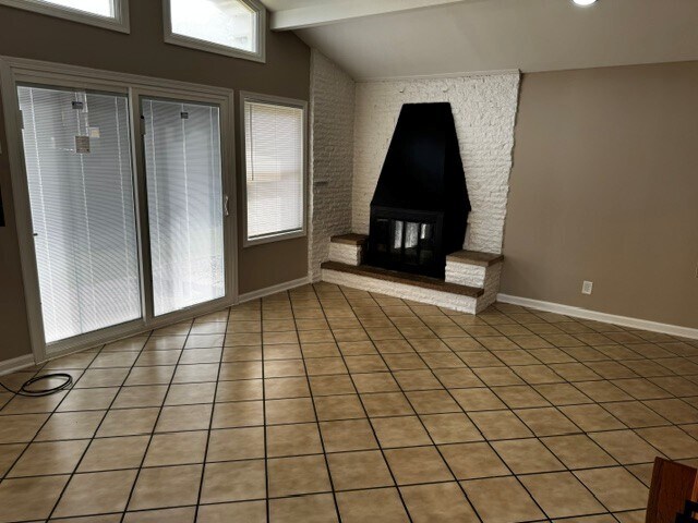 Building Photo - 7035 W 115th St