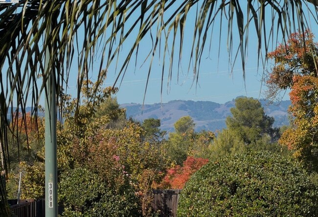 Building Photo - 2270 Bromfield Ct